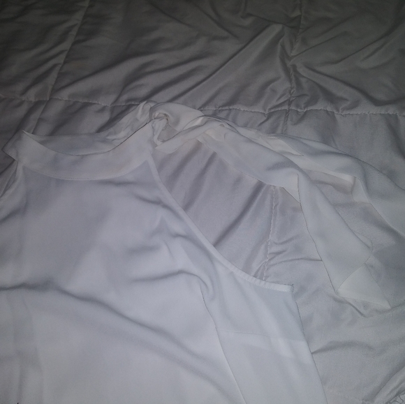 Sheer blouse - Picture 2 of 4